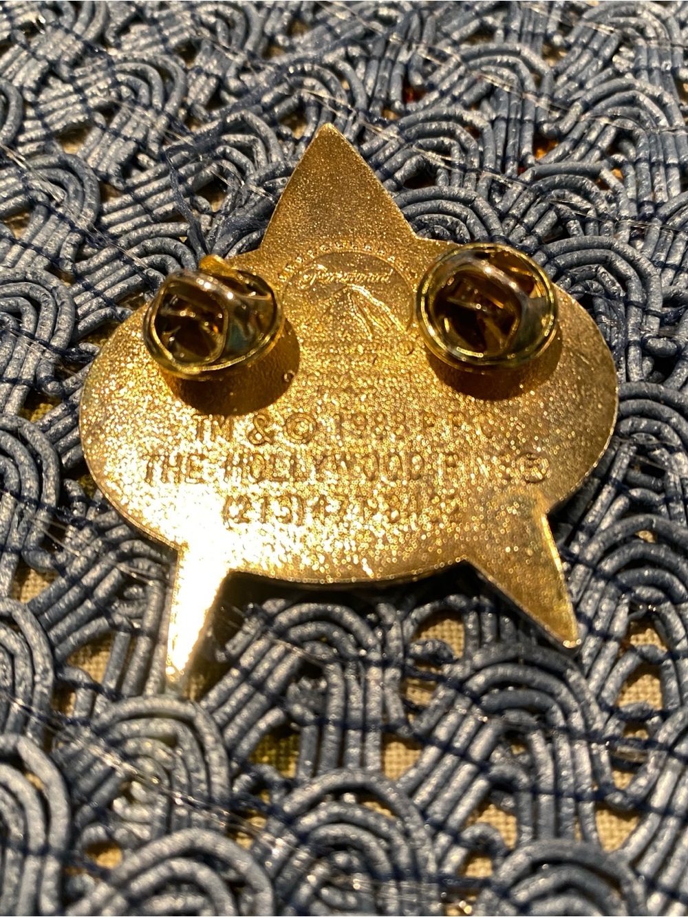 Pin, Gold Starfleet Delta Badge Lapel Brooch - Picture 5 of 5